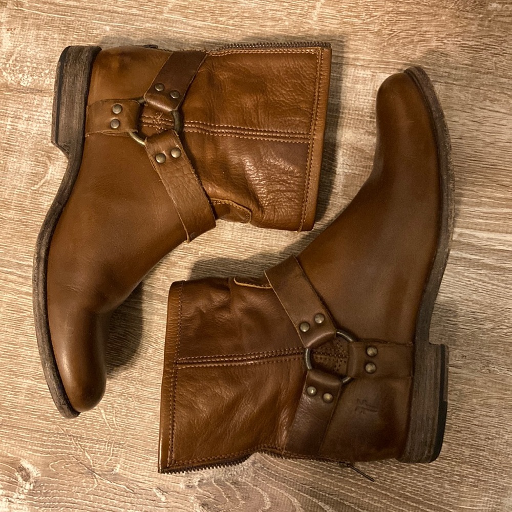 Frye brown leather womens boots size 10